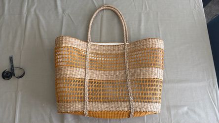 Woven Straw Tote Bag
