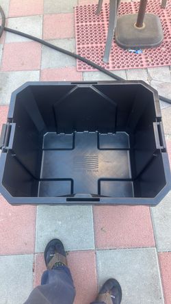 Husky   Storage