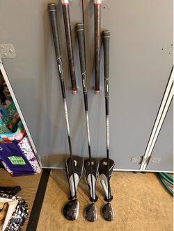 Golf  Clubs / Dunlop