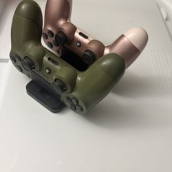 PS4 Controllers 