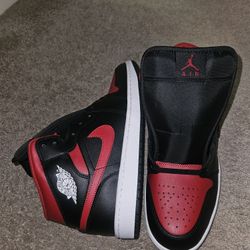 Jordan 1 mid bred twist size 12