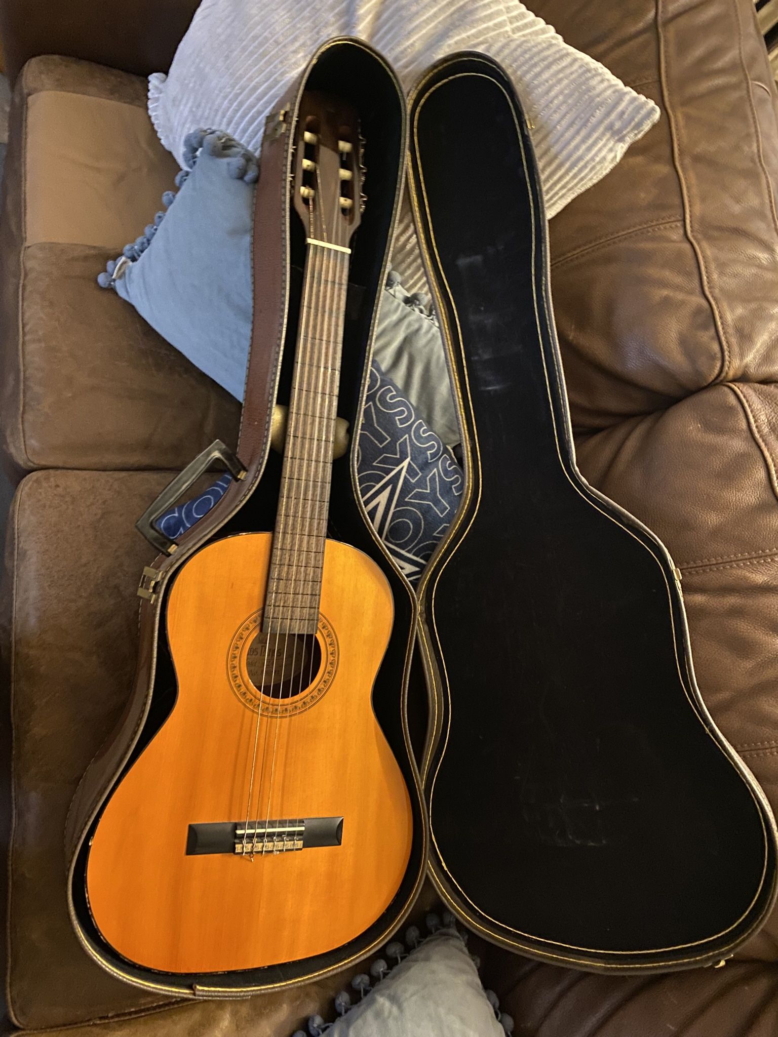 Eastern Style Fret less Guitar 