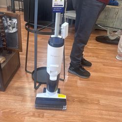 TINECO VACUUM