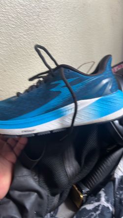 361 running shoes sz9