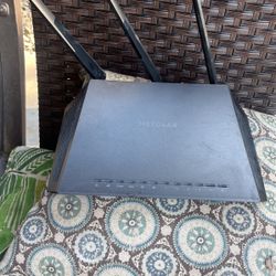 Wi-Fi router Nighthawk Netgear Wi-Fi Router