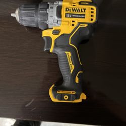 brushless drill Dewalt 12v brushless 