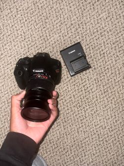 Canon EOS Rebel T5 DSLR Camera + 18-55mm Lens + Charger