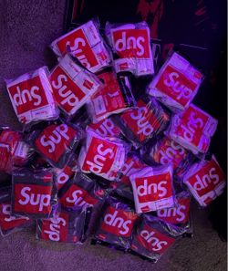 Supreme socks