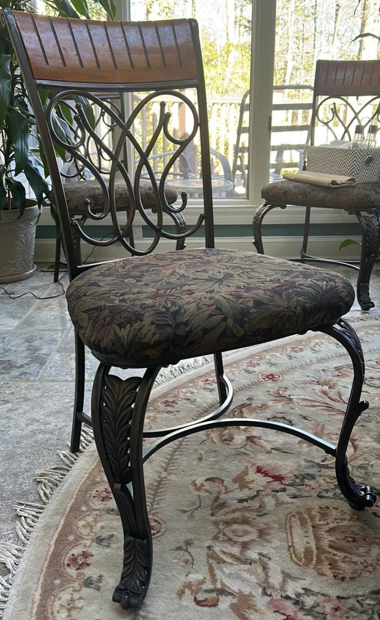DINING CHAIRS