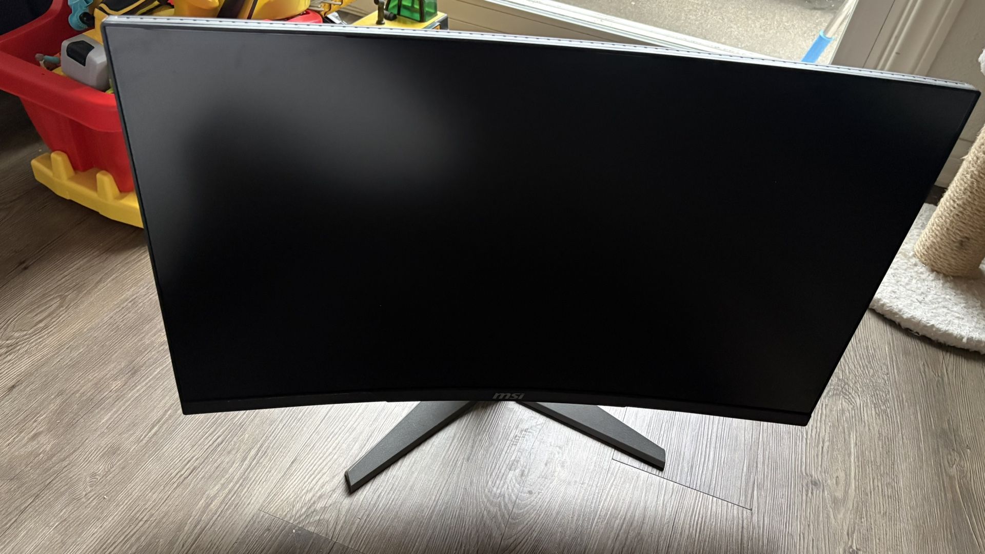 27” 144 Hz Curved Gaming Monitor MSI