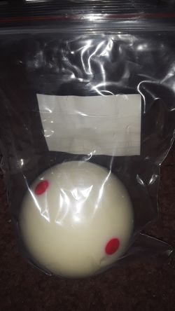 Training Cue Ball red Dot (see the English spin)