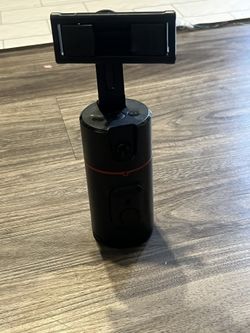 Body Tracking Tripod