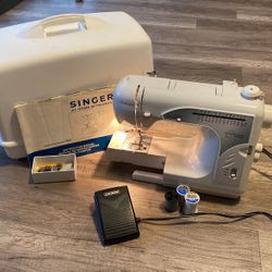Singer sewing machine
