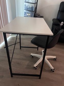 Kids Desk with Table