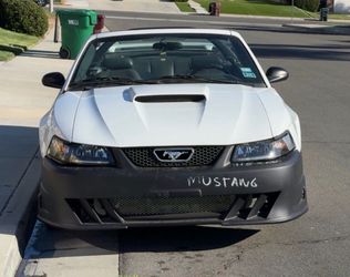 2004 Ford Mustang