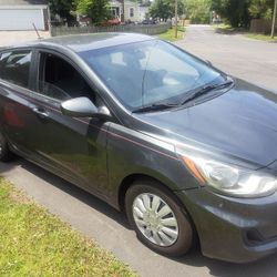 2012 Hyundai Accent