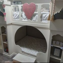 Kids Castle Bunk Bed