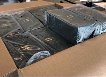 2,000 Sunglasses cases + cleaning cloths (plastic wrapped, boxed)
