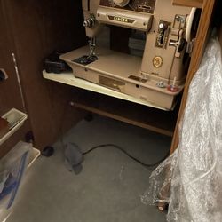 Singer Sewing Machine