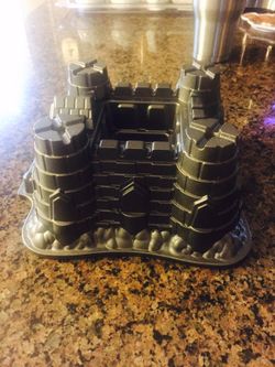 Castle cake mold