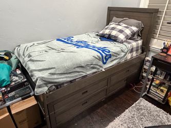 Free Twin Bed & Mattress