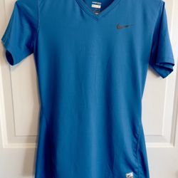 NikePro Dri-fit Shirt Sz Small