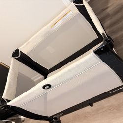 Graco Pack N Play Day2Dream Travel Bassinet