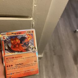 Pokémon Magcargo Card