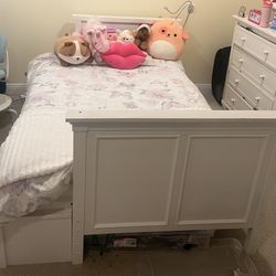 Full Bed