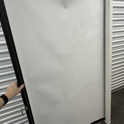 InFocus Projection Screen #HW-HTSCREEN76