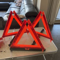 Set Of Three Reflective Triangles For Road Emergency
