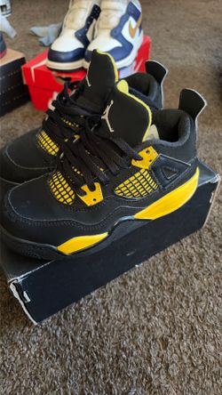 Jordan 4 retros