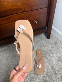 Women’s sandals
