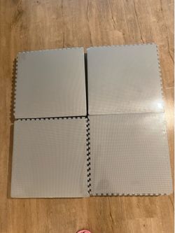 Interlocking Foam Puzzle Mat Tiles – 4 Sets (8 tiles each) – New/Unopened