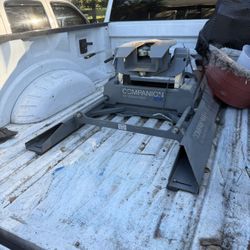 Companion 5th Wheel Hitch 