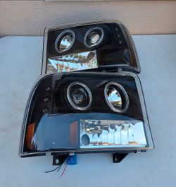 99-04 Ford F-250 - F-550 00-04 Ford Excursion LED Headlights faros calaveras micas luces lamps