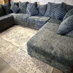 🔥 New! 411 Gray Charcoal Double-Chaise Sectional — Only $1649! 🔥$0 Down, Flexible Payments Available