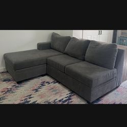 Dark Gray Sectional Couch, No Rips, No Tears Great Shape Good Condition