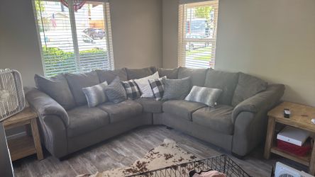 Free sectional