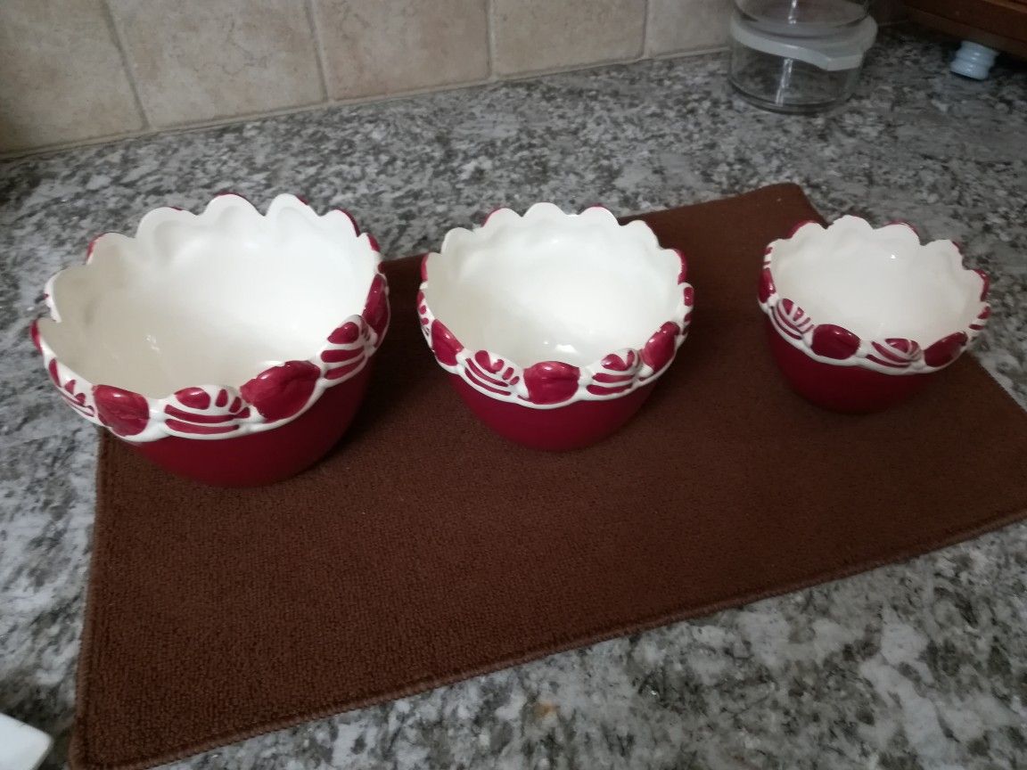 Three Serving Bowl