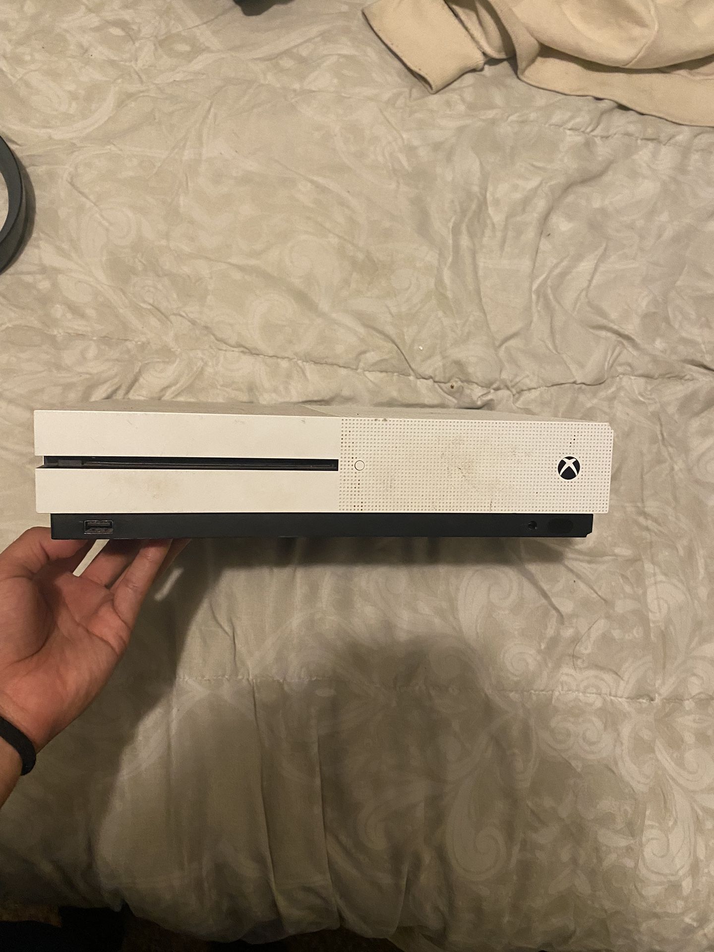 Used Xbox One S