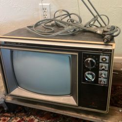 Vintage Hitachi Tv