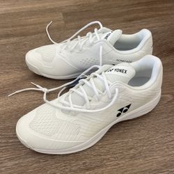 Yonex Men’s Tennis Shoes Size 12