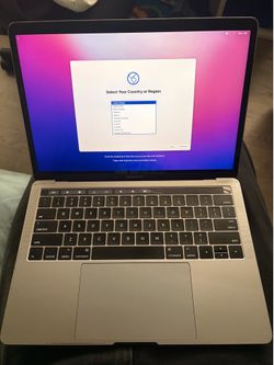 Macbook 4 Thunderbolt 3 Port