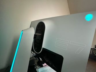 Dell Alienware 27 inch monitor $140 obo