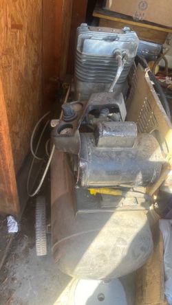 Air compressor 240  watt plug