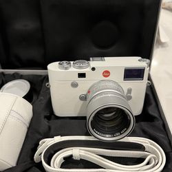 Leica M10-P White With 50mm f/1.4