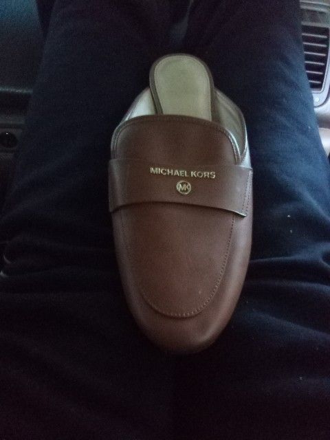 Michael Kors 7.5