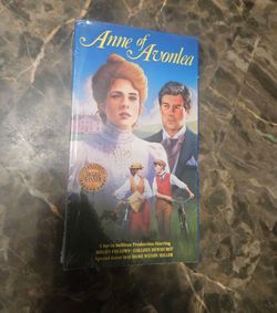 Anne of Avonlea VHS Tape