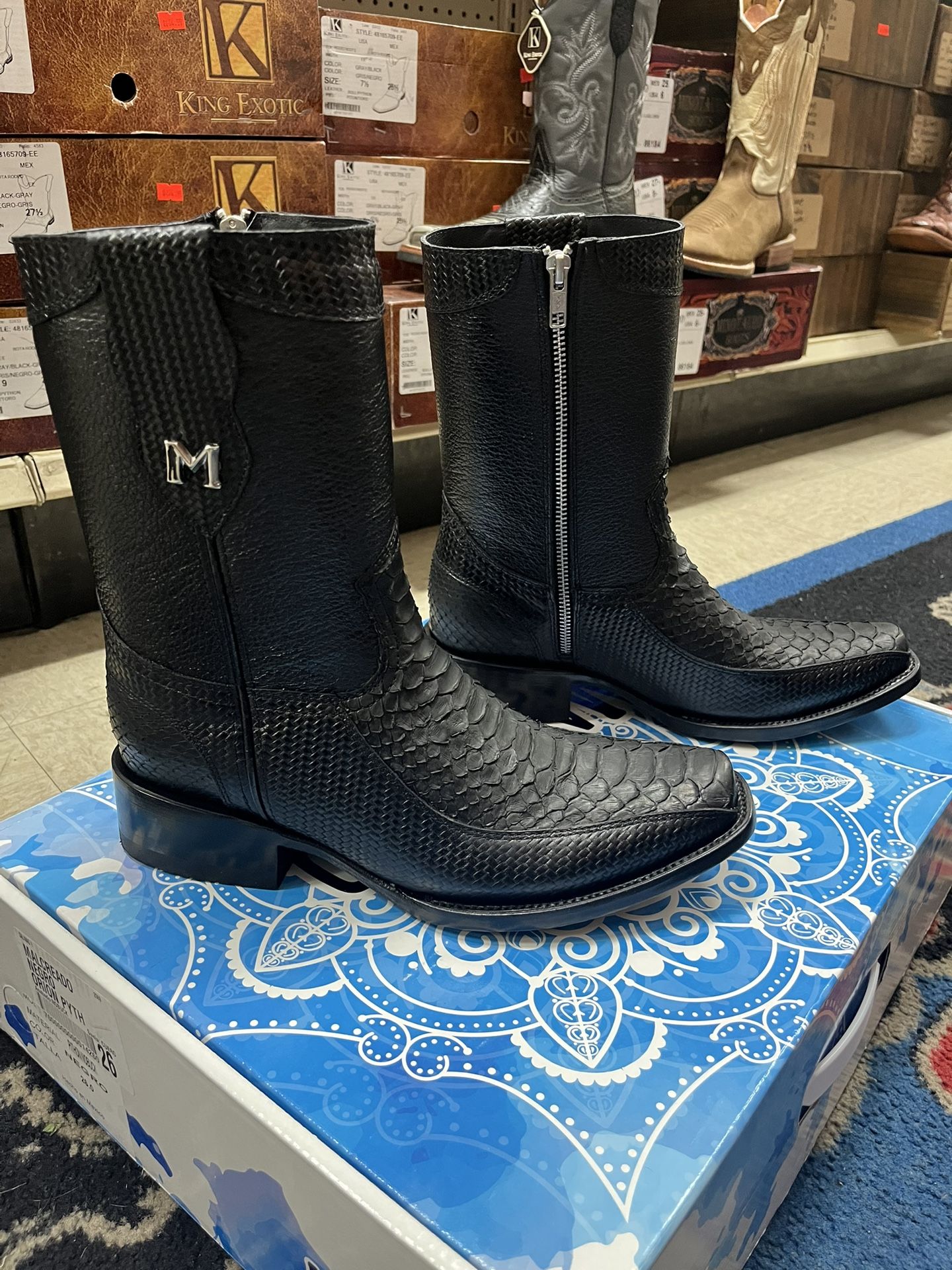 Size 9 Python half boot with zipper on the side